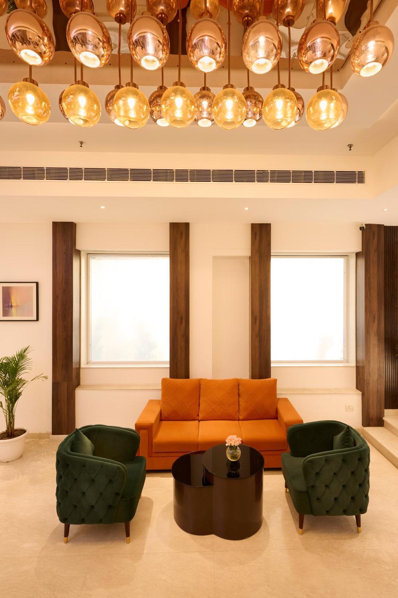 Delite Sarovar Portico Фаридабад Экстерьер фото